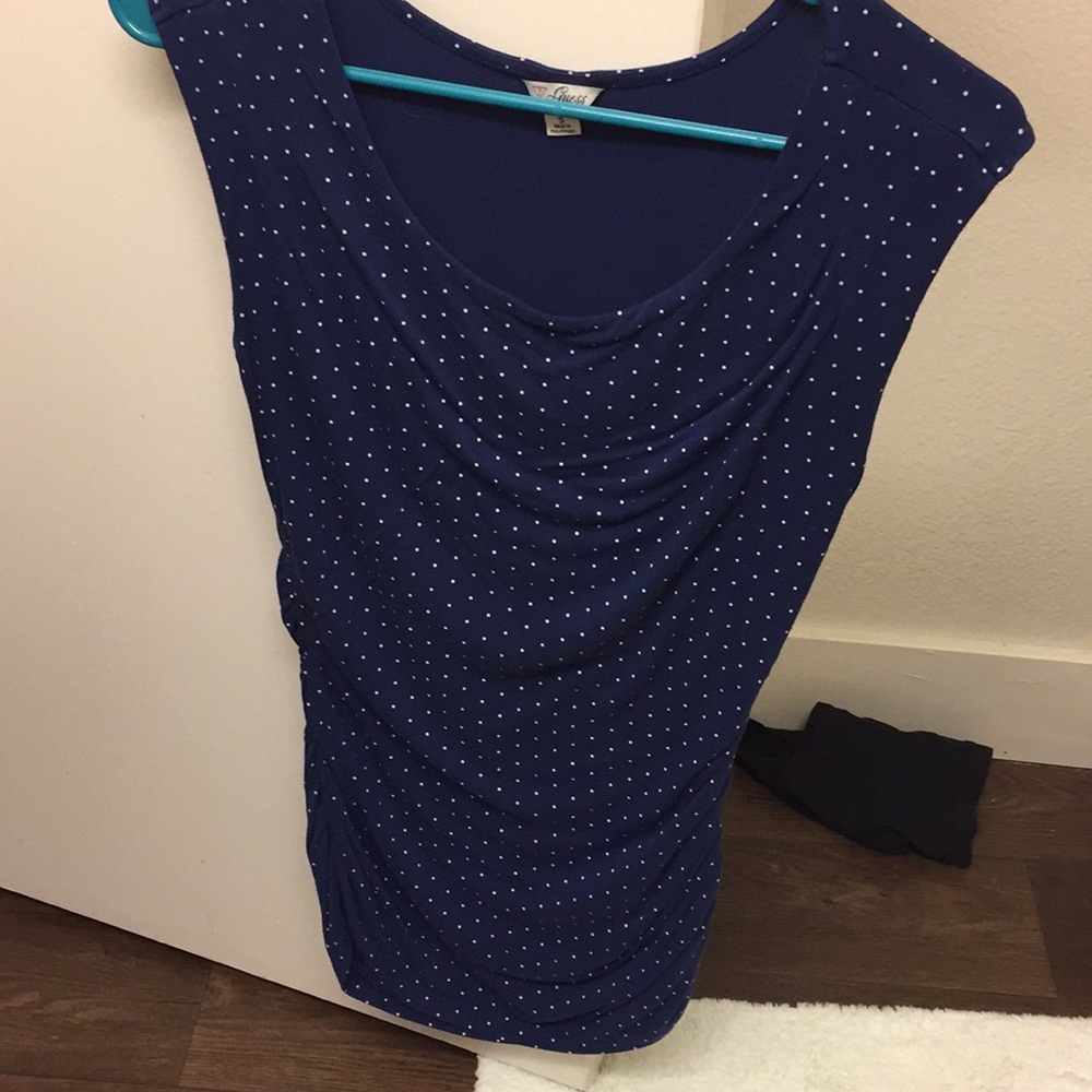 Guess top